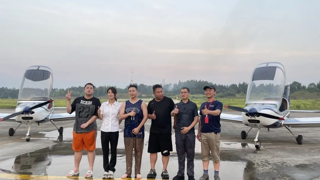 冲上云霄！湖南MG不朽情缘(中国区)官方网站通航学员成功单飞